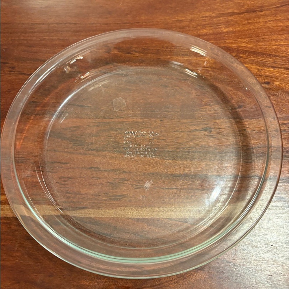 Vintage Pyrex 209 Glass Pie Plate 9 inch